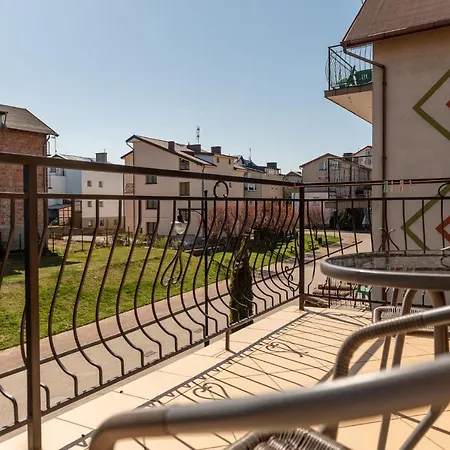 Проживание в семье Goscinne Skaut *